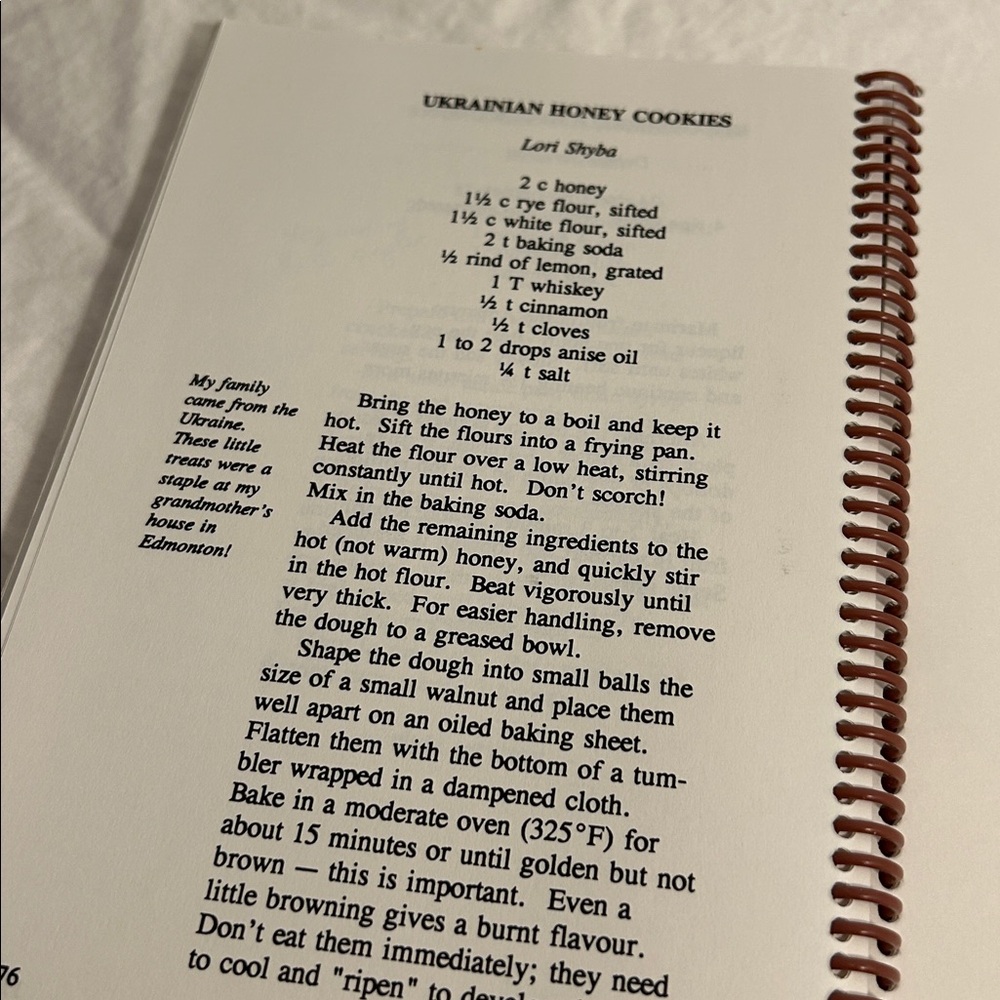 It Figures Recipes recipe Book by Charlene Prickett 90s tv show vintage Cookbook - Picture 16 of 16